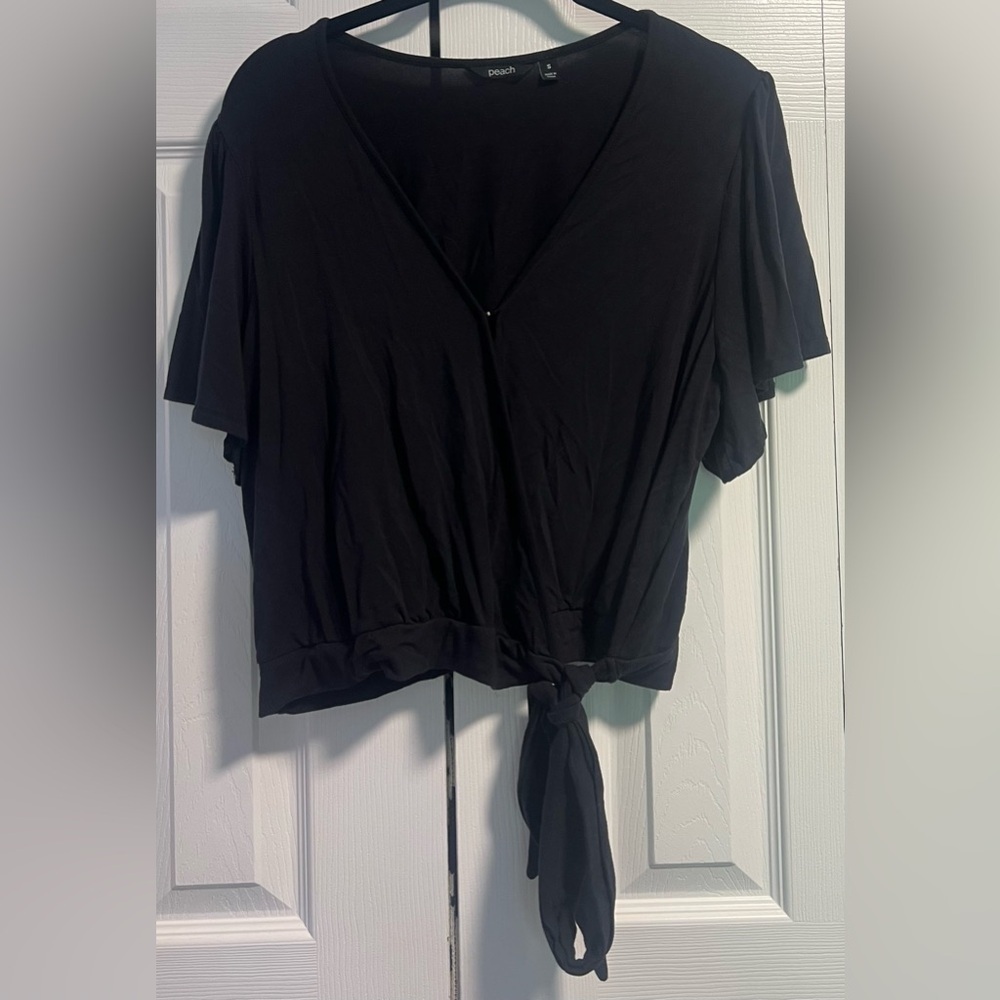 Women's Peach One Clasp Wrap Short Sleeved Top With Tie Bottom